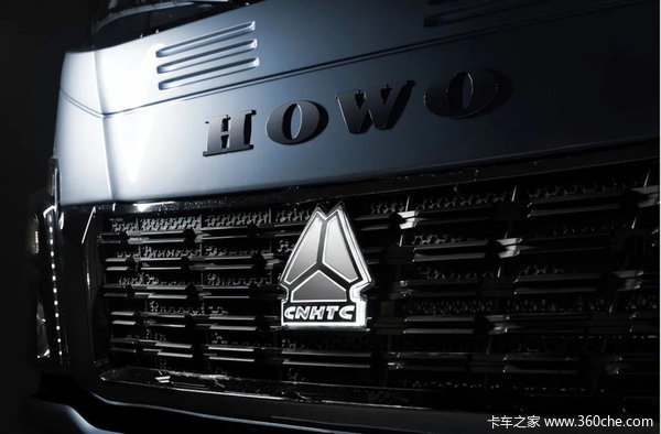 中国重汽HOWO 统帅 180马力 4.15米单排仓栅式轻卡