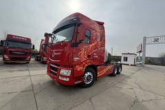 25款新旗舰荣耀版到货，现车多多欢迎到店品鉴。支持依旧换新。