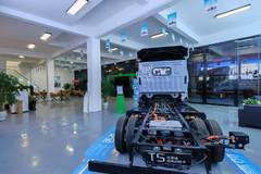 物流拉货神车，轿承一体化设计，欢迎试车