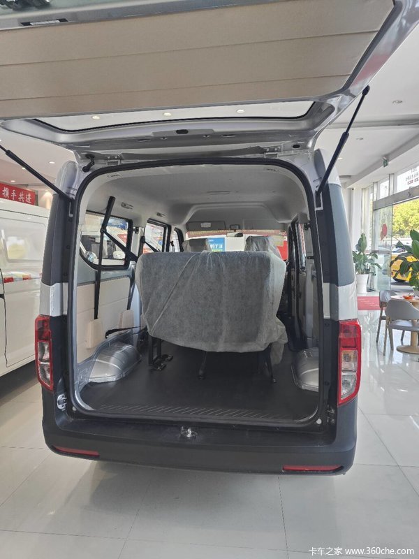 昆山福征店跨越星V3VAN/轻客限时促销中 优惠1万