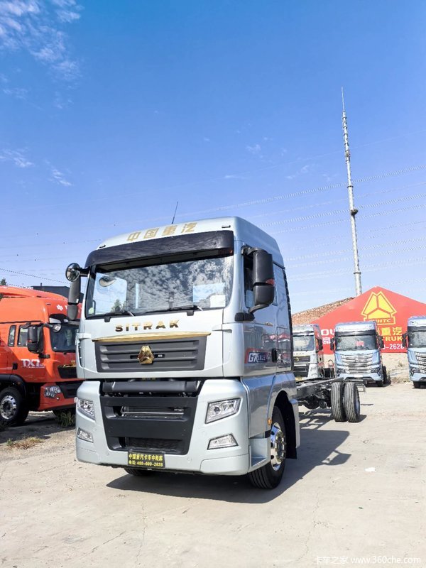 牵引汕德卡同款驾驶室 G7 330马力 厂家金融 现车