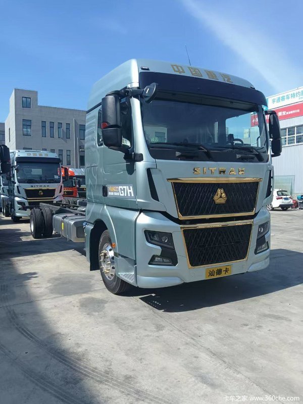 牵引汕德卡同款驾驶室 G7 330马力 厂家金融 现车