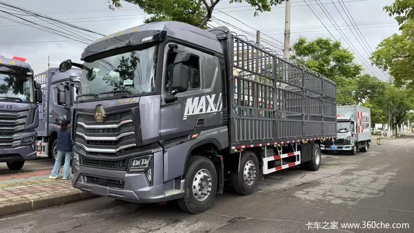 25.88万 气囊桥 进口液缓 自动挡 总质量25500 现车