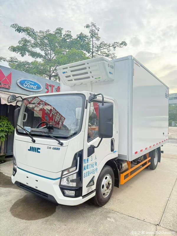 江铃乐行E路达新能源原厂冷藏车已到店，欢迎新老客户莅临指导