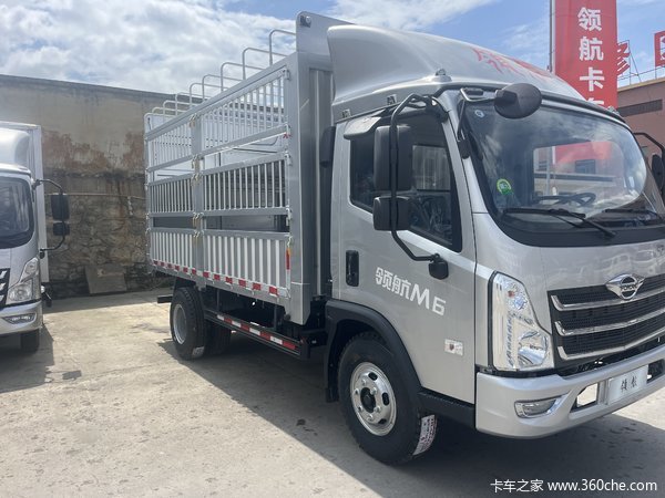 福田 时代领航M6 170马力 4.18米单排仓栅式轻卡(BJ5046CCY8JBA-50)