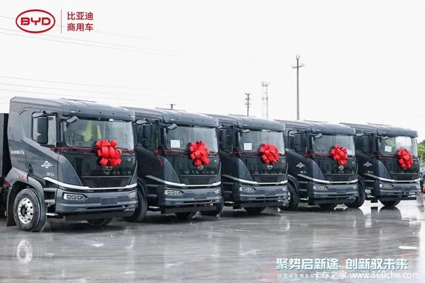 比亚迪Q3纯电重卡牵引车452度电，中短途运输利器