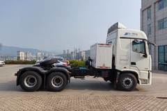 欧曼新翼400度纯电牵引车金秋大促销！