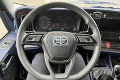 解放虎6G宽体高端轻卡[庆祝] 可做2450厢式～高栏-平板 ?