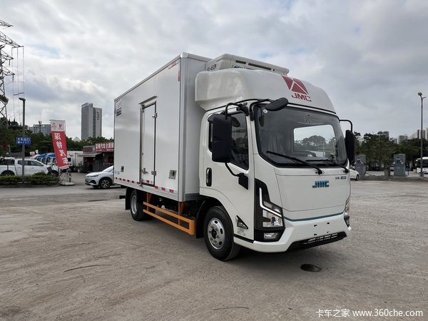 2江铃E路达冷藏车现车到店！高效冷链解决方案，这波入手不亏