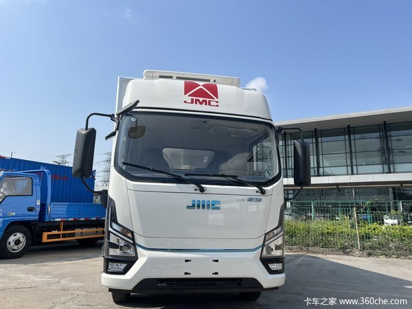 2江铃E路达冷藏车现车到店！高效冷链解决方案，这波入手不亏