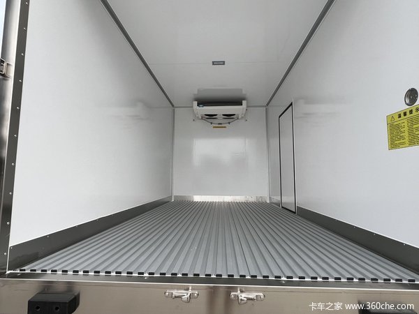 2江铃E路达冷藏车现车到店！高效冷链解决方案，这波入手不亏