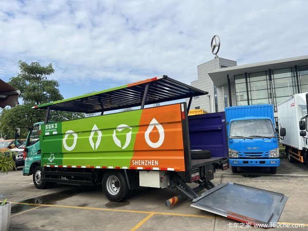 深圳环卫车十桶新车上市 欢迎到店垂询