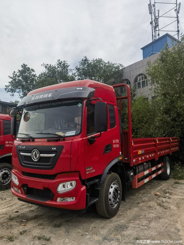 东风商用车 天锦KR 2025款 6.2L柴油 290马力 4X2 法士特8档 6.8米栏板载货车