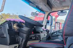 190马力12档T9现车到店，欢迎到店研究