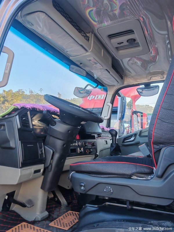 190马力12档T9现车到店，欢迎到店研究