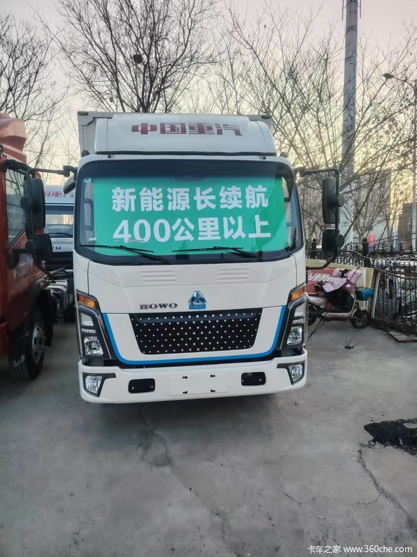 豪沃新能源轻卡：五宽王炸，多拉快跑还省钱