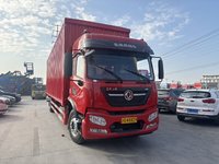 东风载货车全系交99.9元可抵扣3000元现金，另有礼品赠送