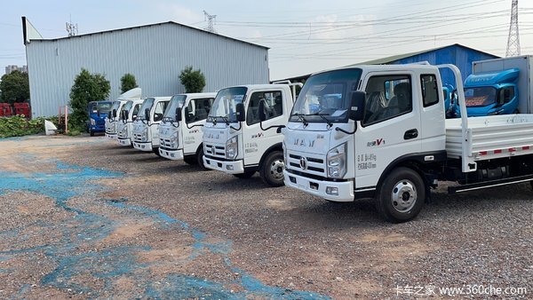 飞碟奥驰 V3系列 157马力 4X2 4.2米自卸车