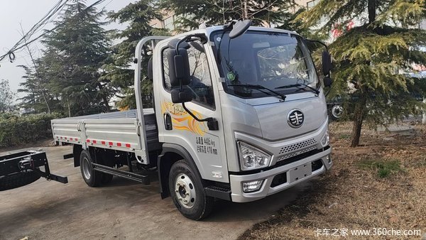 解放新春礼惠卡友 七万两千八 俩车开回家