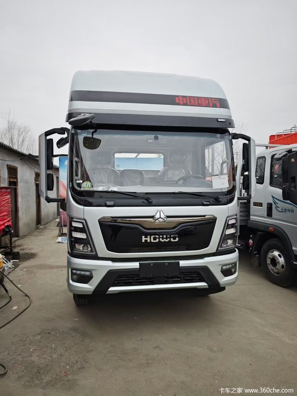 新车到店，优惠多多，长短途旅行都可以没问题