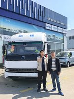 �����³�����������Ȼ����һ·ƽ��˳����������˿�׬��ף������Խ��