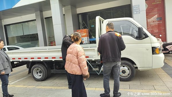 恺达EX6(原帅铃i3)电动载货车新车上市 欢迎到店垂询