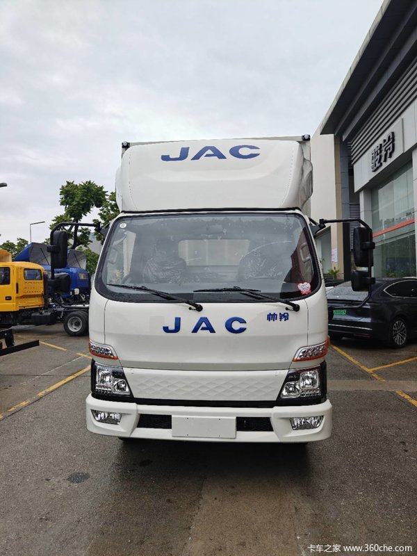 江淮 帅铃EV5 4.5T 4.15米单排纯电动厢式轻卡81.14kWh