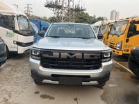 江铃 新宝典 2022款 舒享版 2.5T柴油 140马力 手动两驱 标轴双排皮卡(国六)