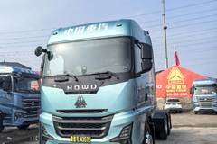 三年无息 首付6.88万 即可提车 燃气630马力 自动挡 液缓