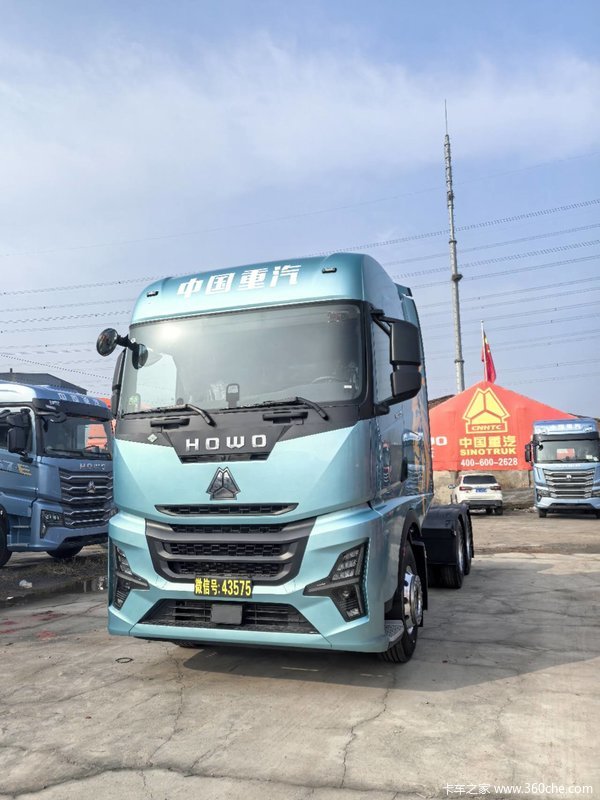 三年无息 首付6.88万 即可提车 燃气630马力 自动挡 液缓