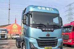45.98万 中国重汽 最高端 豪沃 KS 燃气720马力 无息