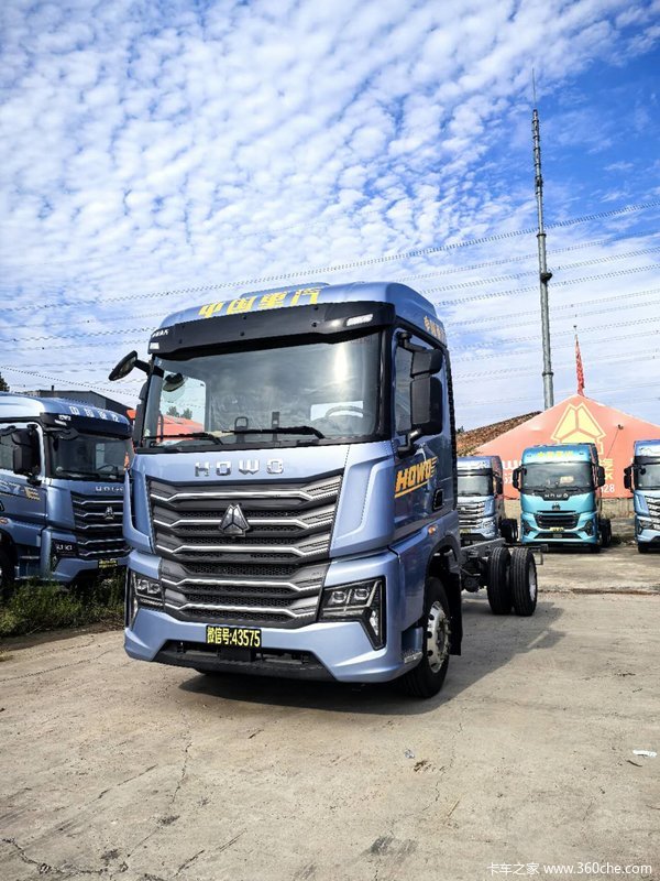 豪沃 TX7 TS7 德国曼350马力 6.8m 现车促销