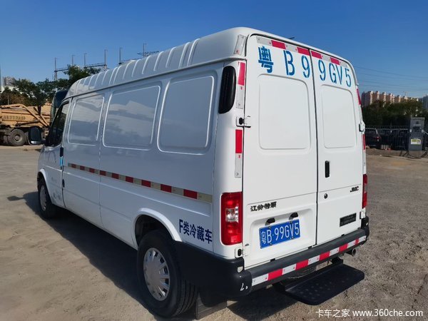 江铃汽车 福顺 145马力 5.998米长轴高顶冷藏车(程力威牌)