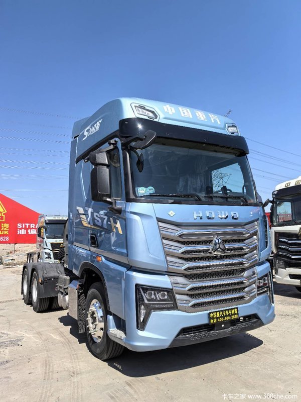 重汽豪沃HOWO TS7 14.6L LNG 590马力 6X4 法士特16档 牵引车
