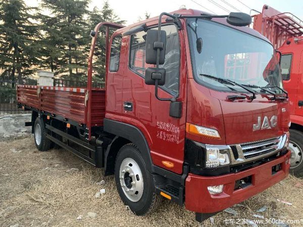 连云港骏鑫骏铃V8排半 5.2米车型促销