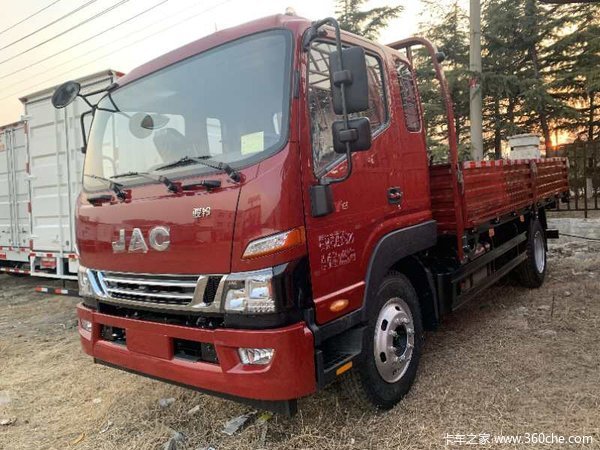 连云港骏鑫骏铃V8排半 5.2米车型促销