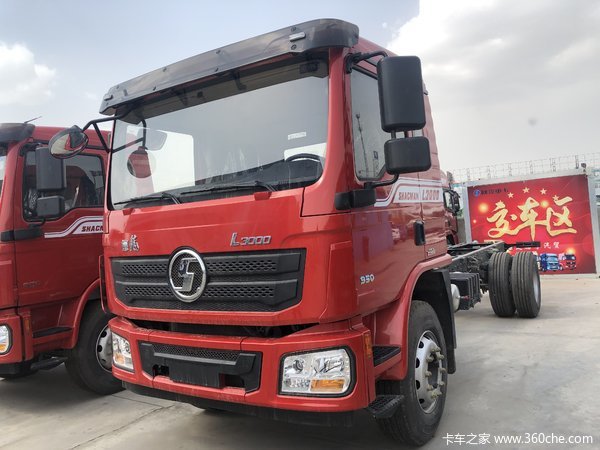 陕汽重卡 德龙L3000 轻量化版 245马力 4X2 6.75米仓栅式载货车(SX5180CCYLA12)