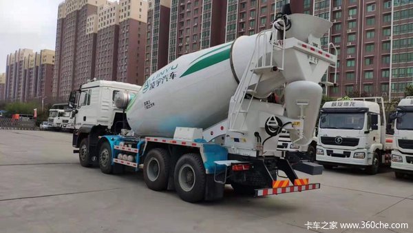 仅售37.56万 陕汽混凝土搅拌车特价促销