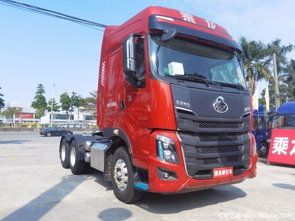 购车送两吨尿素乘龙h7牵引车仅3180万