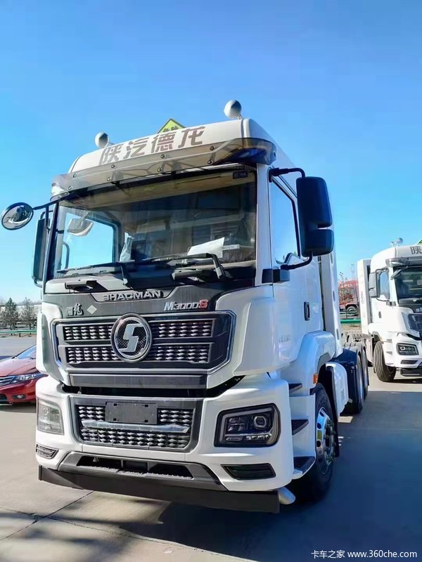 危运之星   CNG牵引车免费送3000元气卡