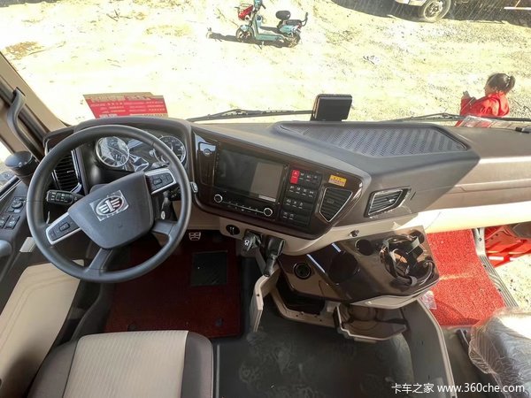 昌吉联强解放JH6CNG牵引车 国六带液缓 本月优惠多多