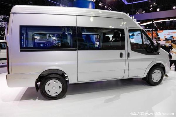 福顺大VAN(轻客)黄冈市火热促销中，进店享多重好礼！