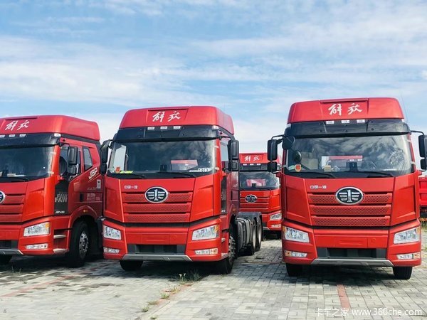 昌吉联强解放J6P质惠版牵引车 国六现车 本月优惠多多