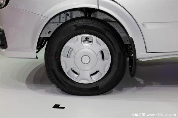 福顺VAN/轻客黄冈市火热促销中 ，进店享多重好礼！
