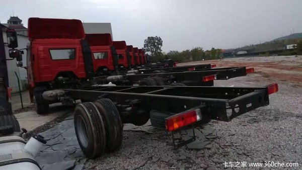 助力双十二,J6L单桥7.7米免费送【车厢】【导航】