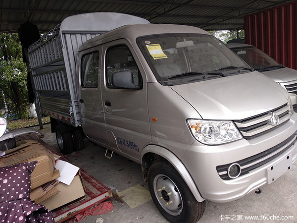 71米双排后双轮仓栅车