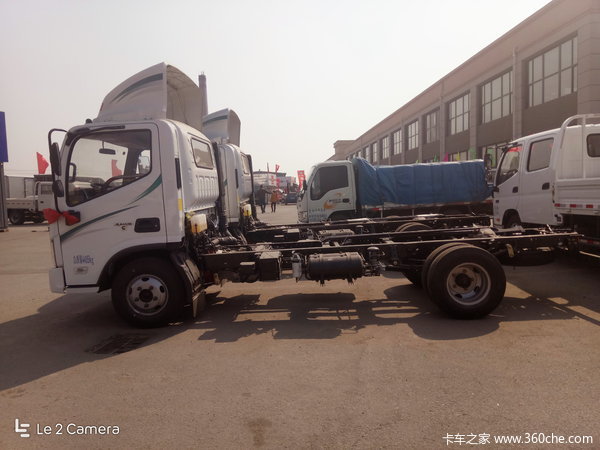 新车到店欧马可3360宽桥火热促销中