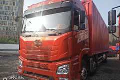 解放JH6前四后四厢式翼开今日到店