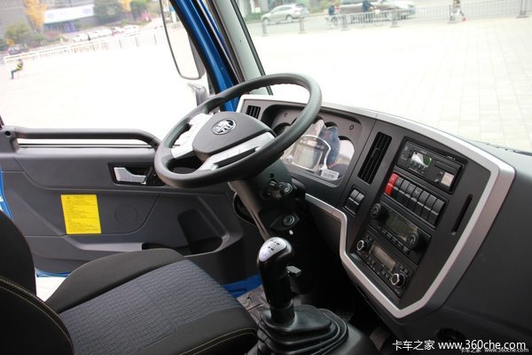 漳州解放经销商青岛解放麟vh实拍