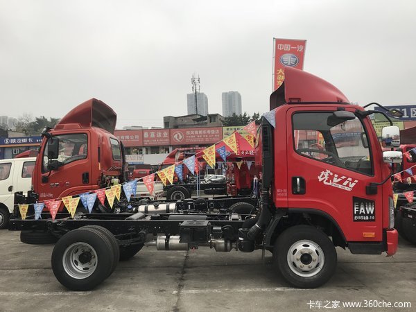 新车到店 重庆虎V载货车仅售7.9万元